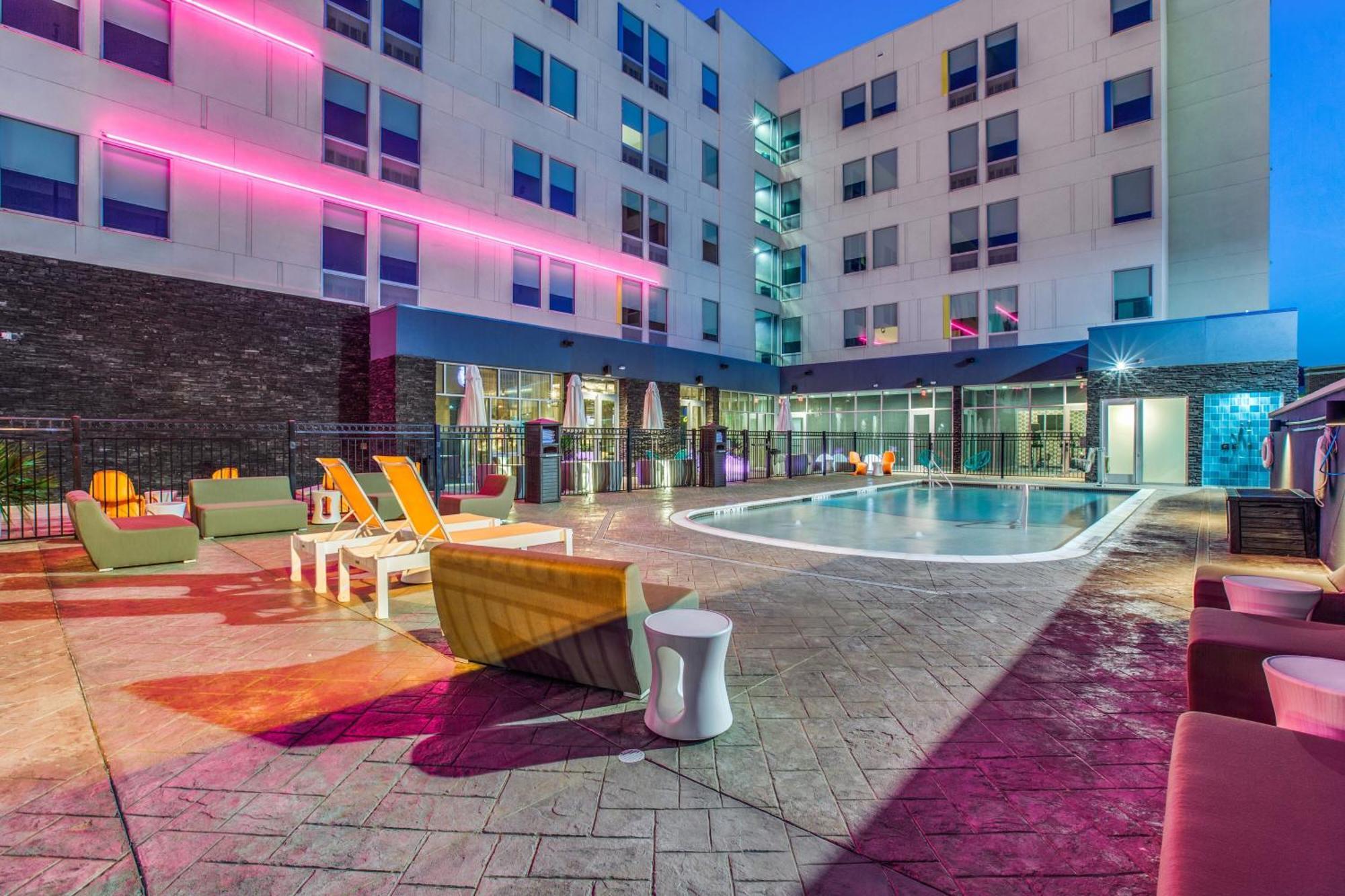 Aloft Dallas Arlington Entertainment District Εξωτερικό φωτογραφία